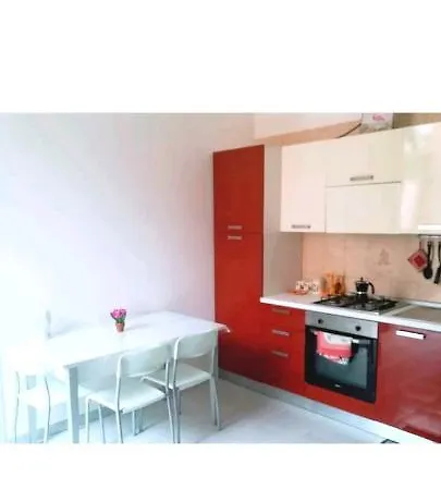 Rossella House+wifi Self Check-in Apartamento Bari